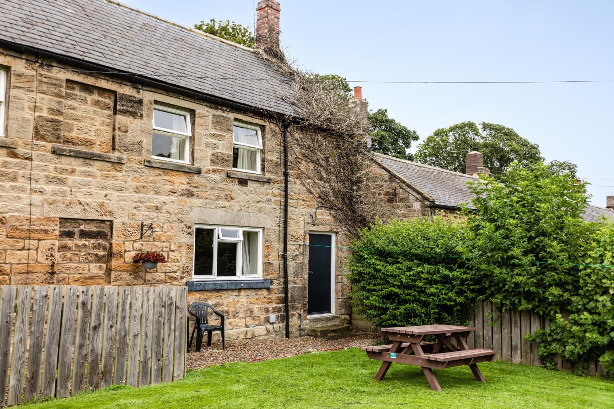 Bilton Farm Cottage No2 อัลน์มัธ ภายนอก รูปภาพ